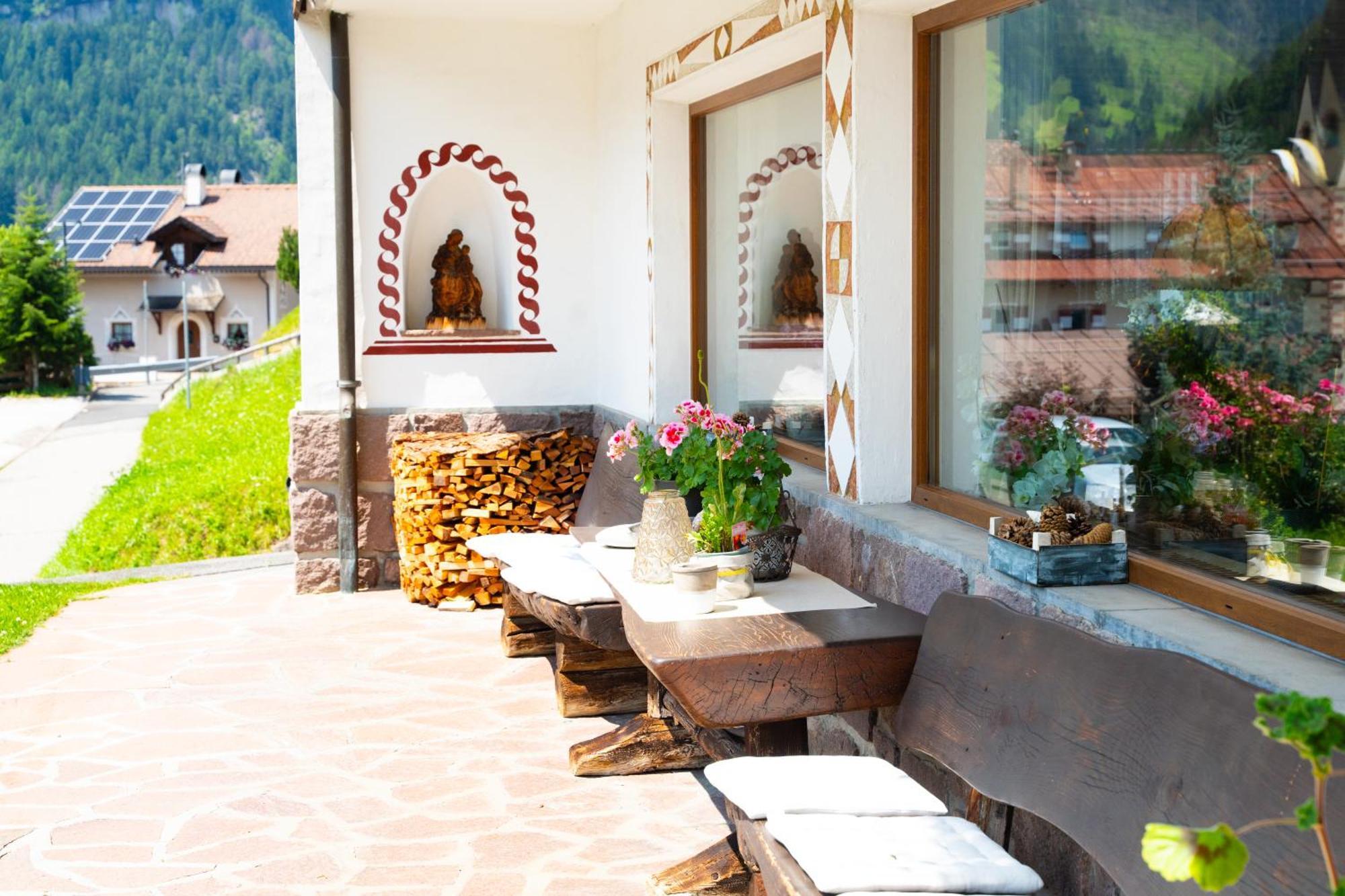 Garni Cir Hotel Santa Cristina Val Gardena Bagian luar foto